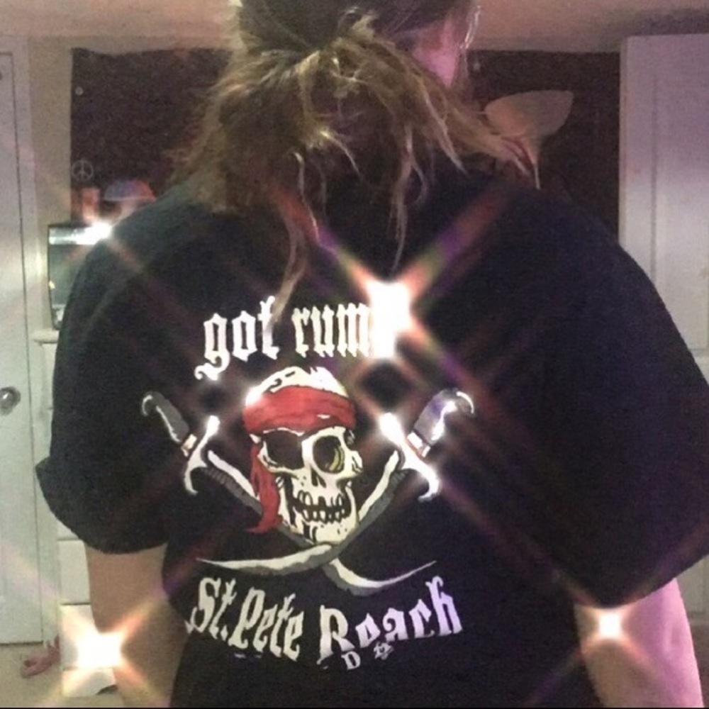 ST PETE FLORIDA GOT RUM VINTAGE PIRATE TEE SHIRT UNISEX - Picture 4 of 6